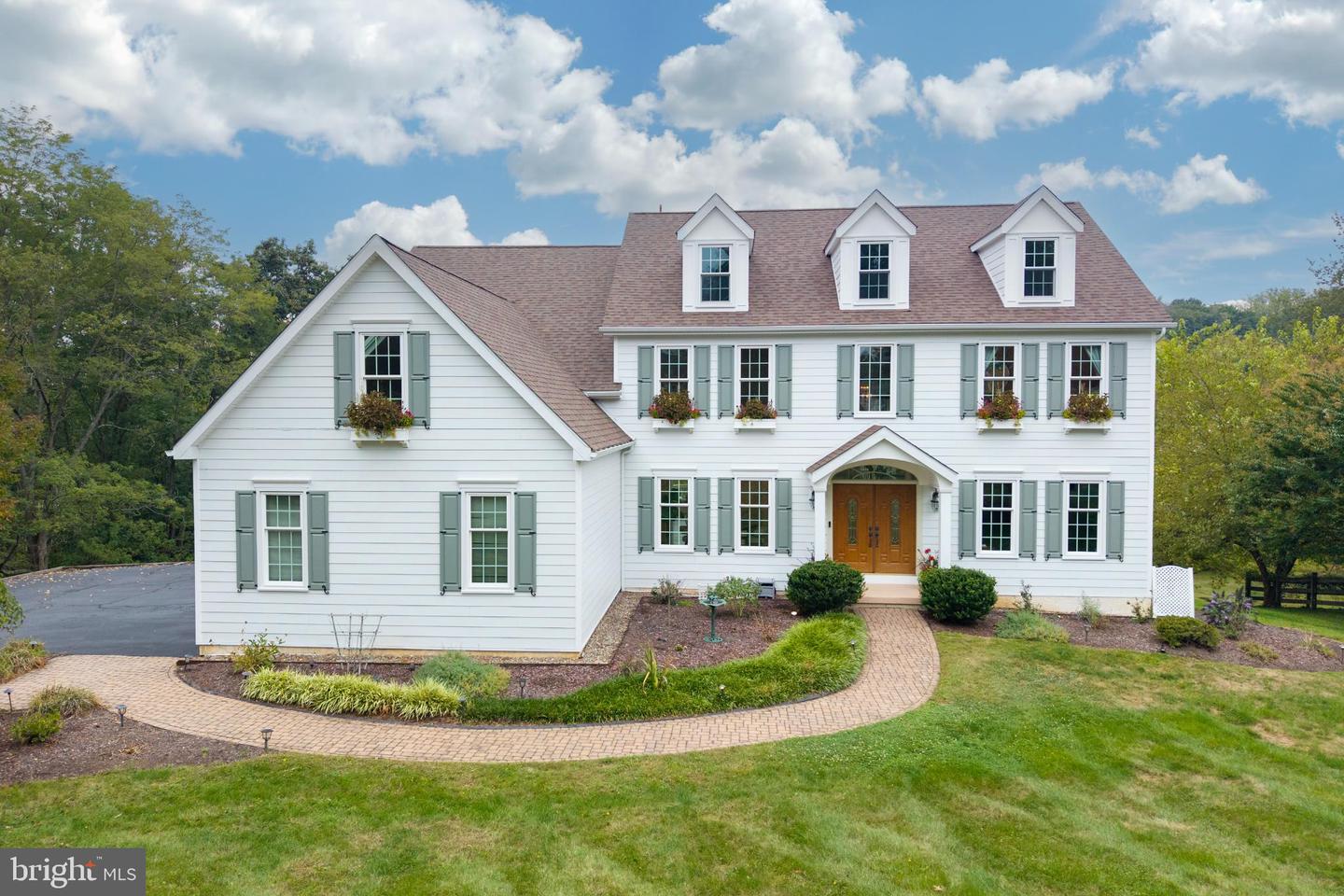 974 Regimental Drive, West Chester