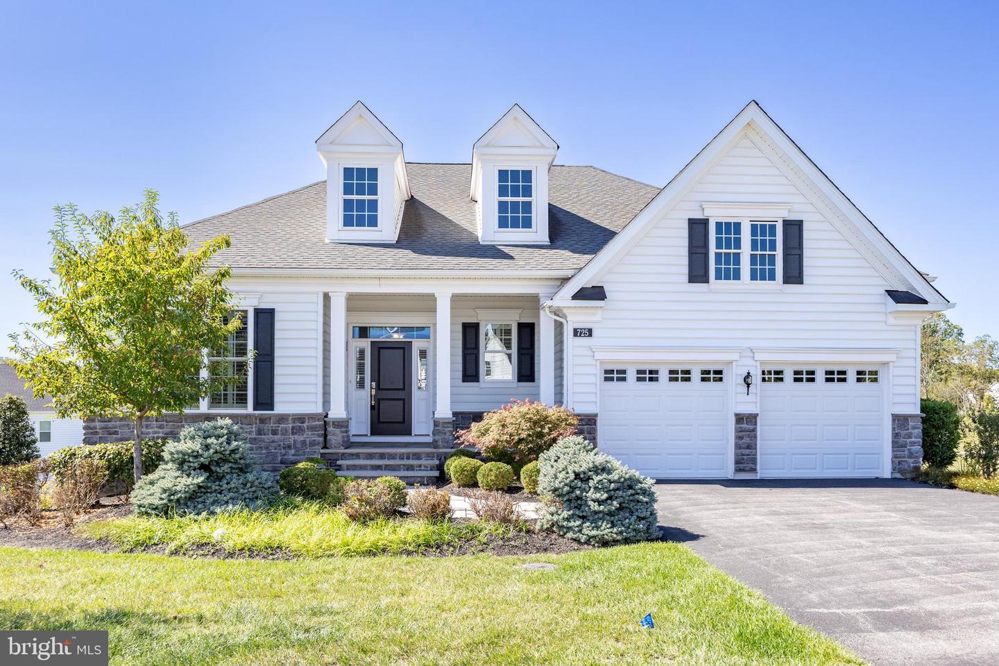725 Reading Circle, Phoenixville