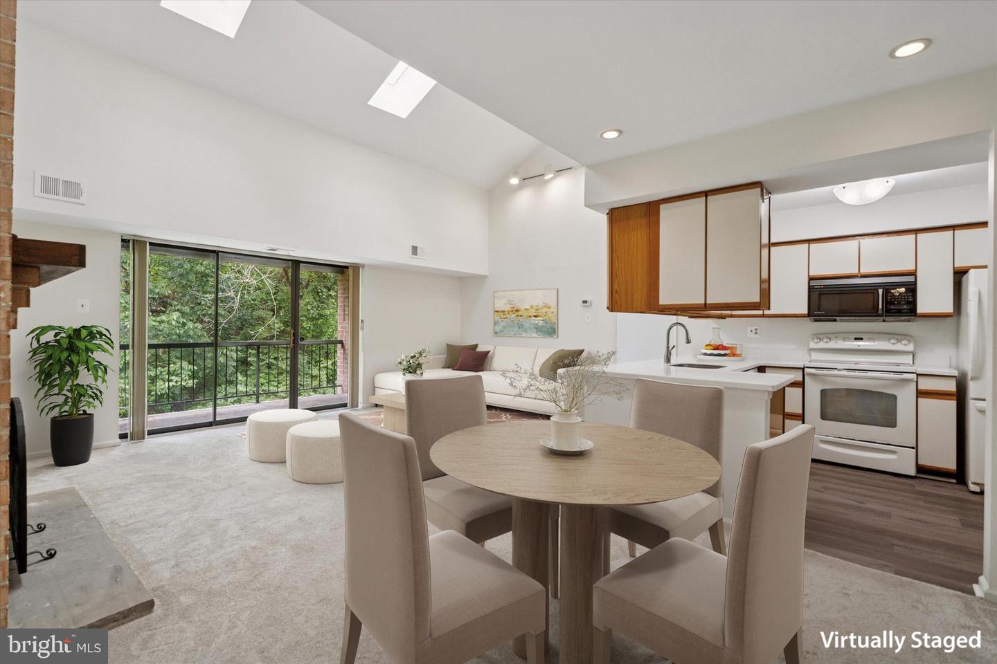 722 Washington Place #22, Chesterbrook