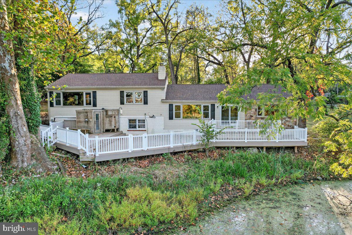121 Midway Road, Phoenixville