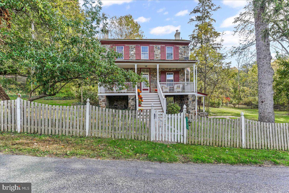1420 Hollow Road, Chester Springs