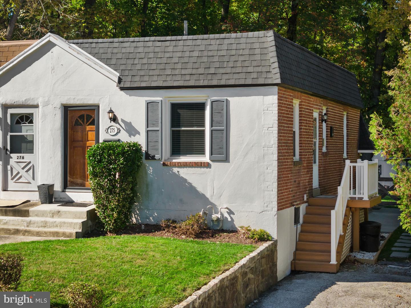 275 Valley View Road, Malvern