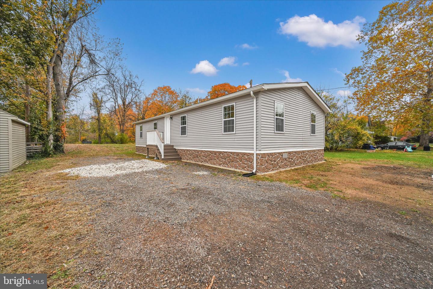 1111 Riverside Drive, Pottstown