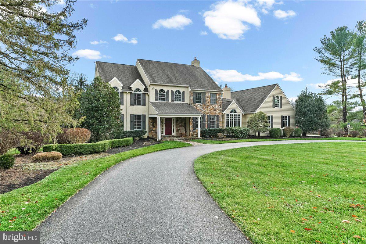 904 Roundelay Lane, West Chester