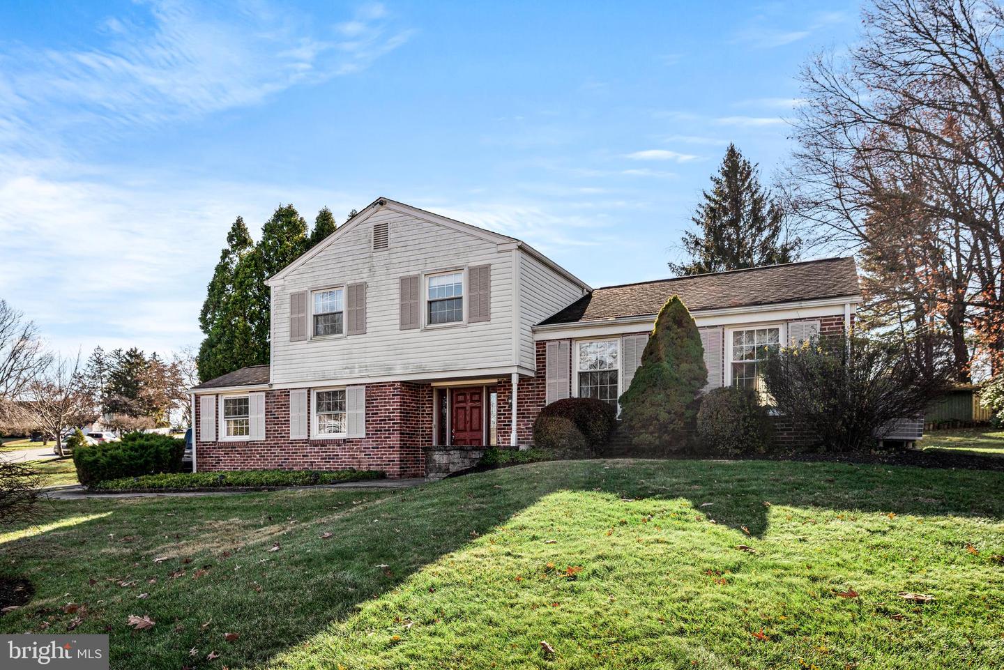 43 N Forge Manor Drive, Phoenixville