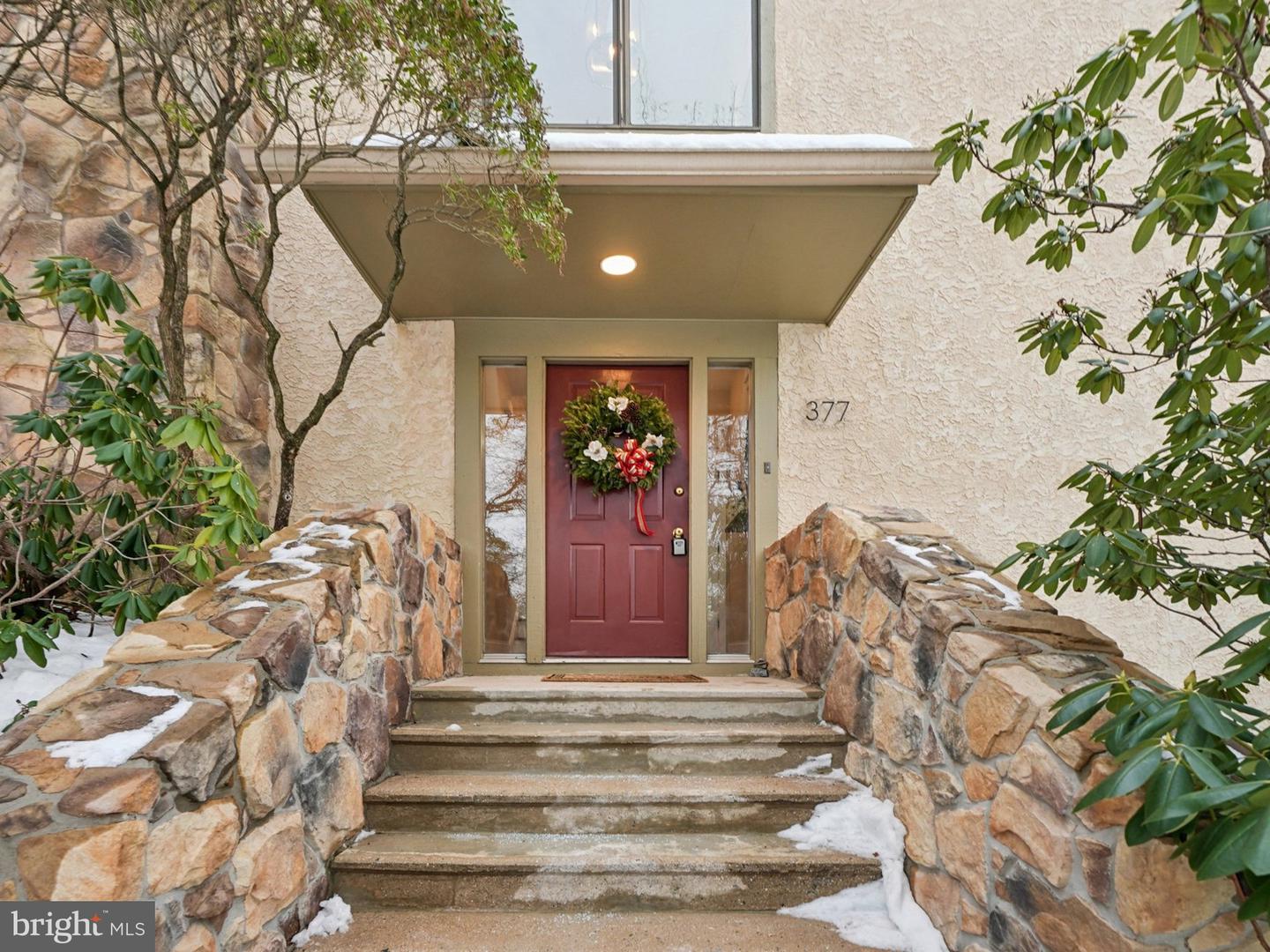 377 Lynetree Drive #5-A, West Chester