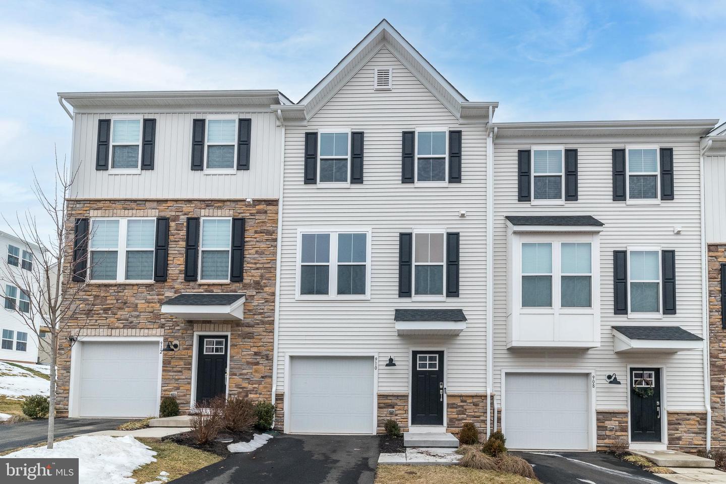 910 Magnolia Lane, Spring City