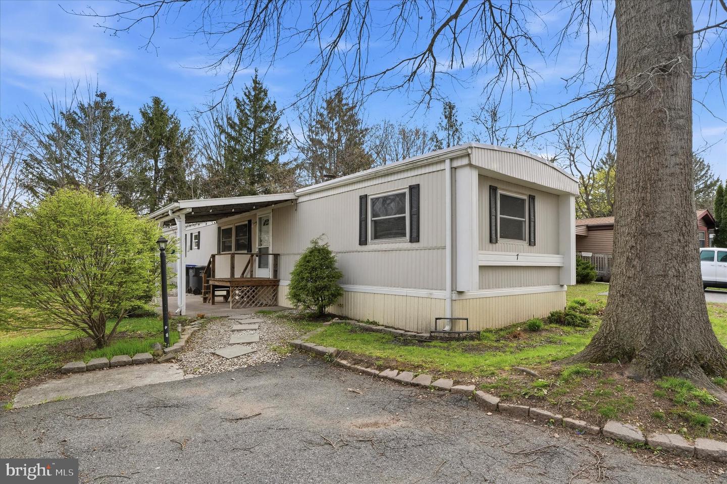 7 Oak Drive, Spring City