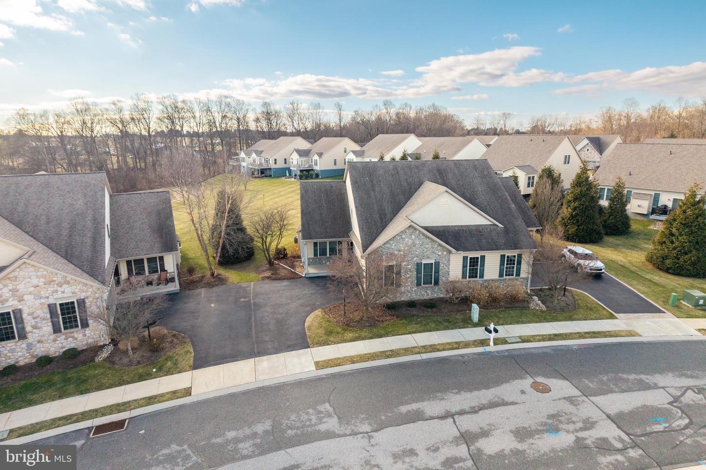 136 Honeycroft Boulevard, Cochranville