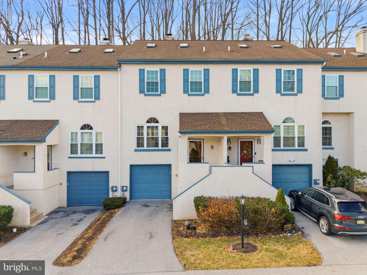 1703 Stoneham Drive #1703, West Chester