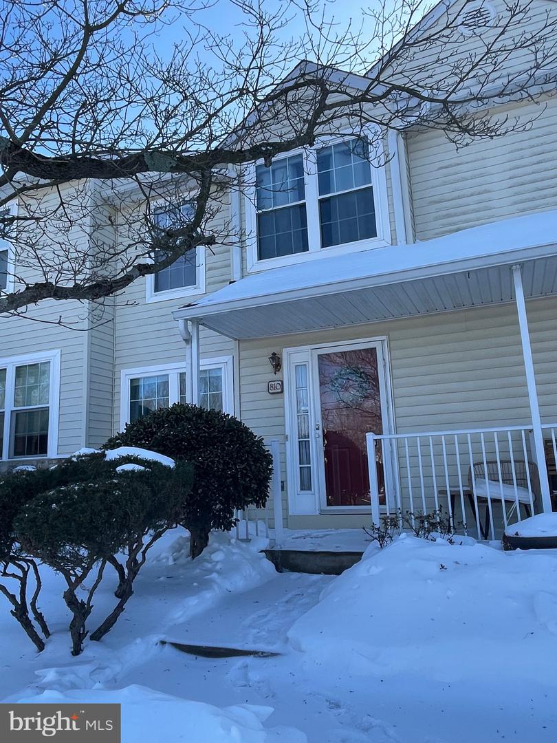 810 Amber Lane, West Chester