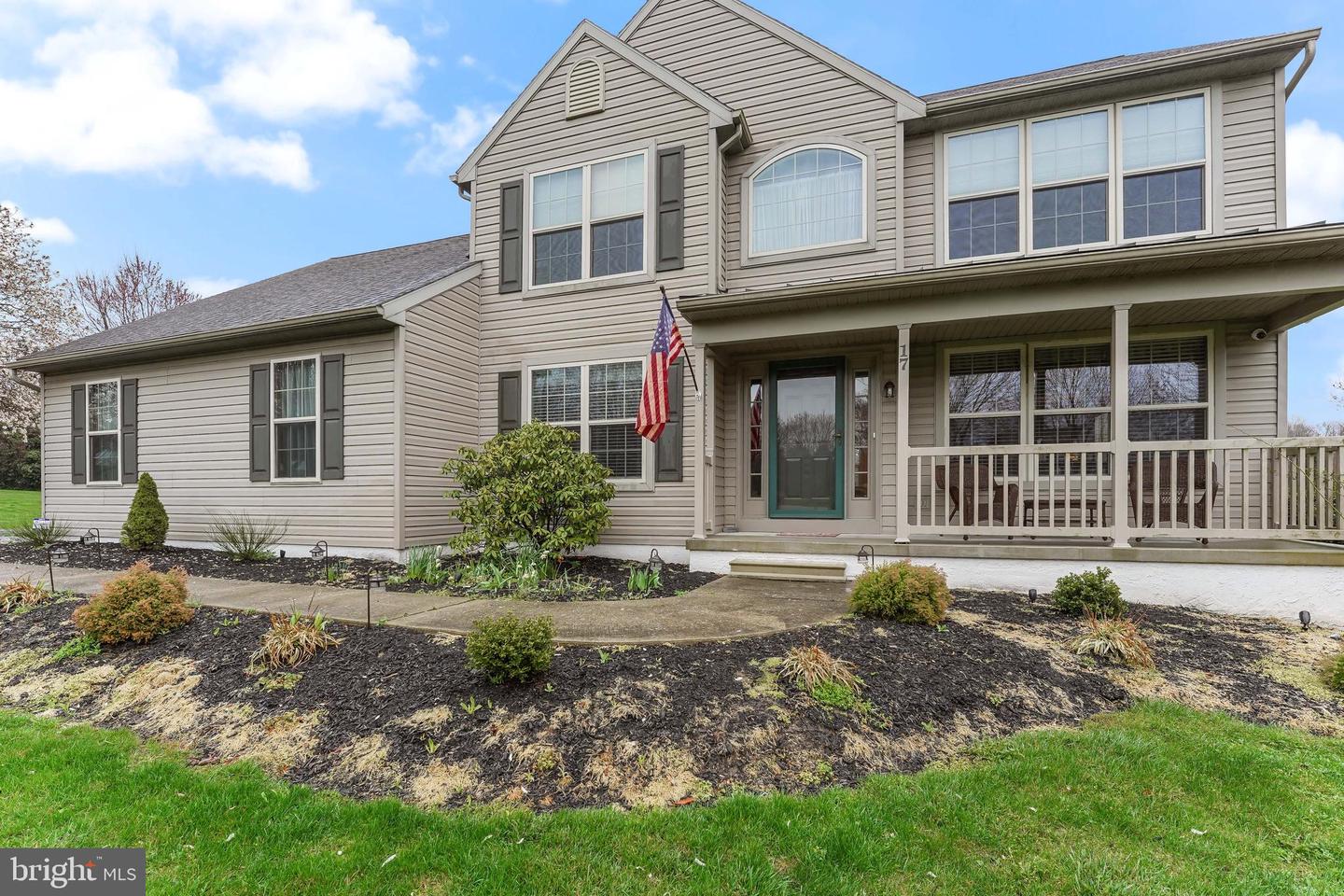 17 Field Stone Drive, Cochranville