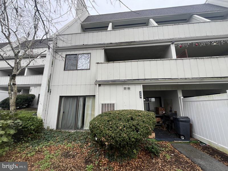 118 Summit House # 118