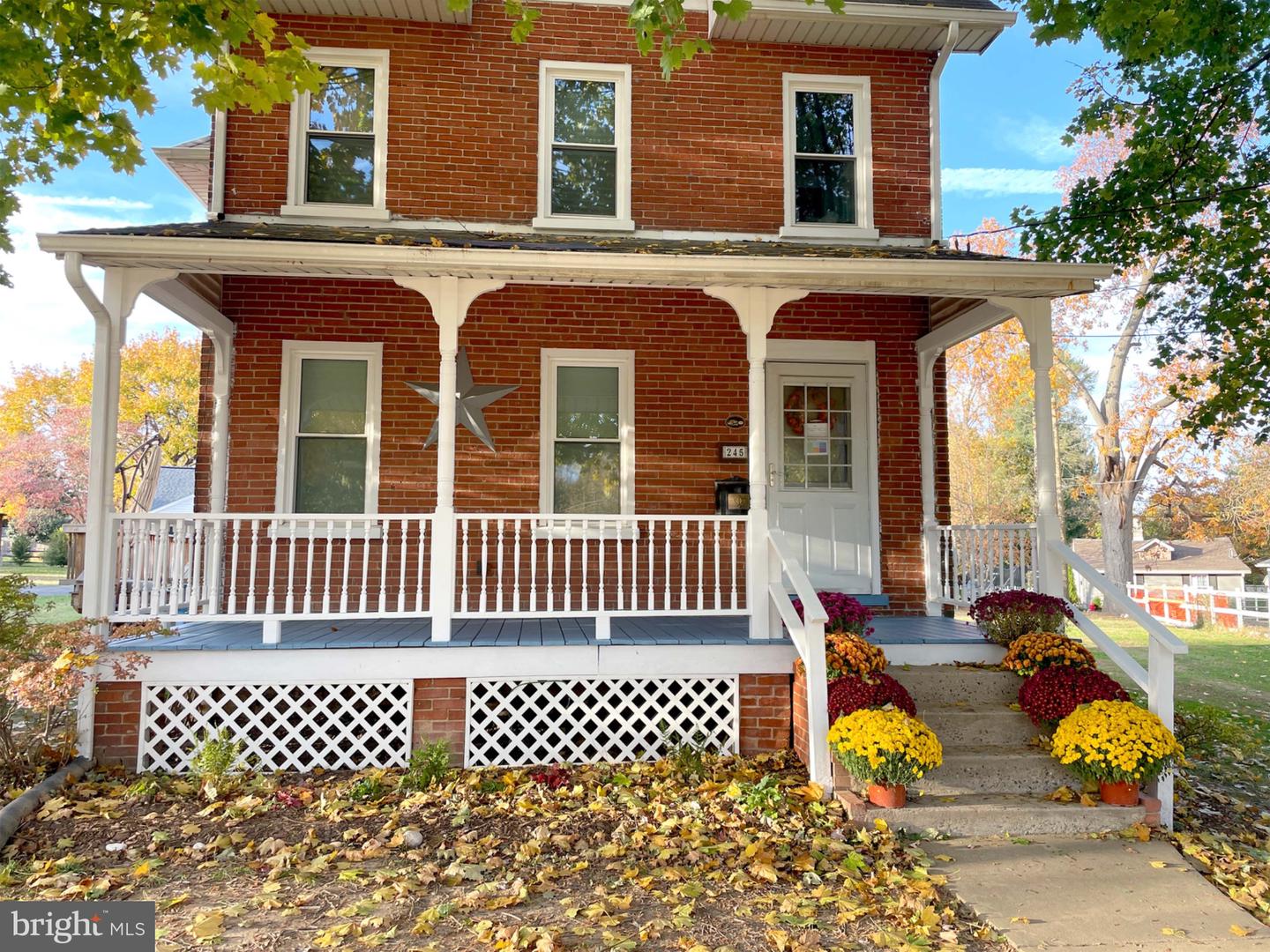 245 Maple Street, Oxford