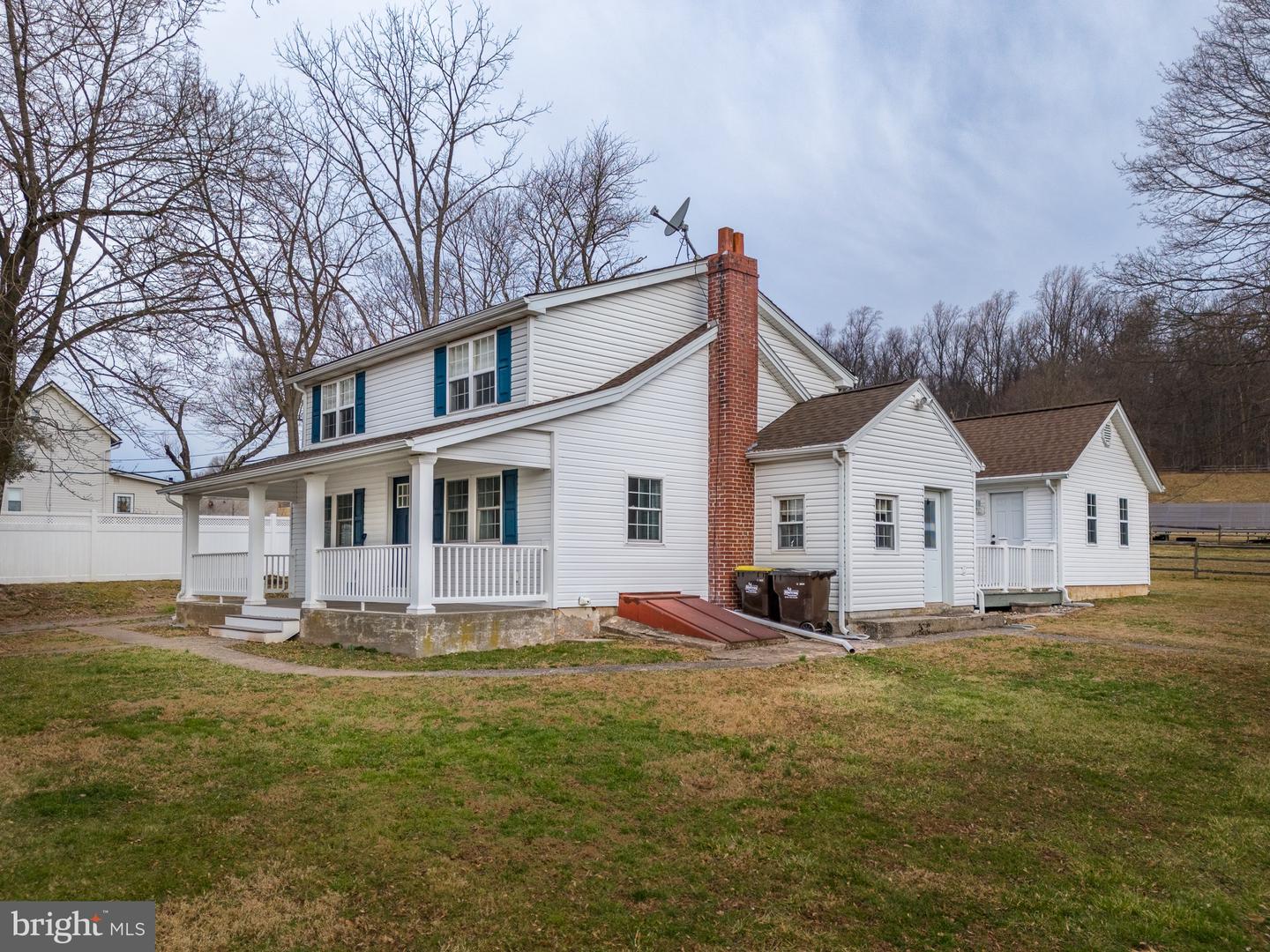 215 Hopewell Road, Elverson