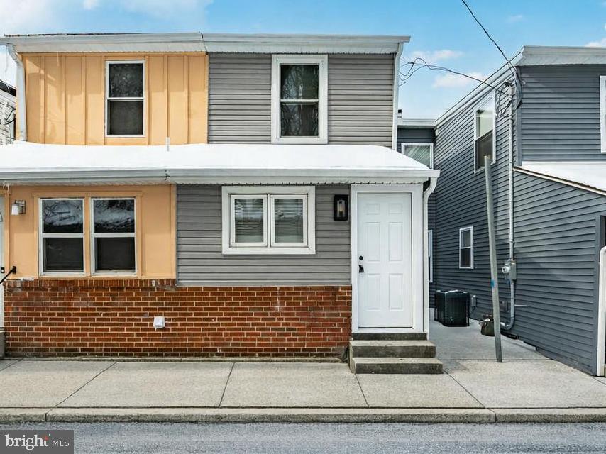 313 S 1st Avenue, Coatesville