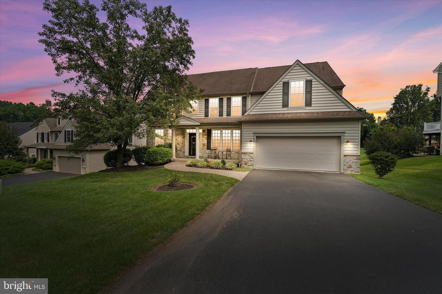 104 Shinnecock Hill, Avondale