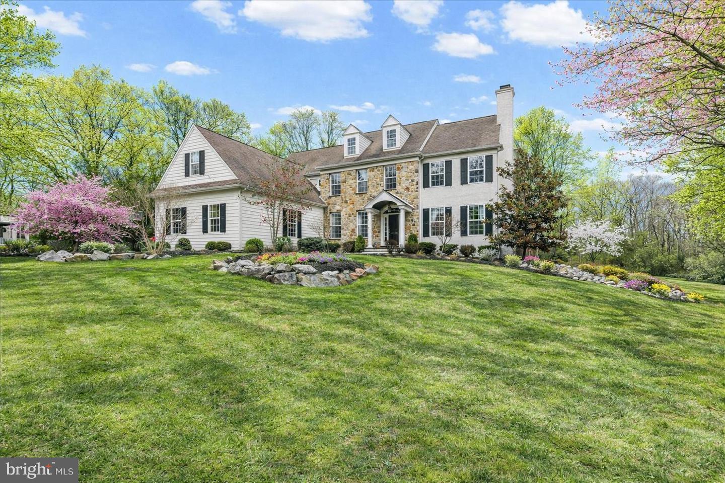 629 S Warren Avenue, Malvern