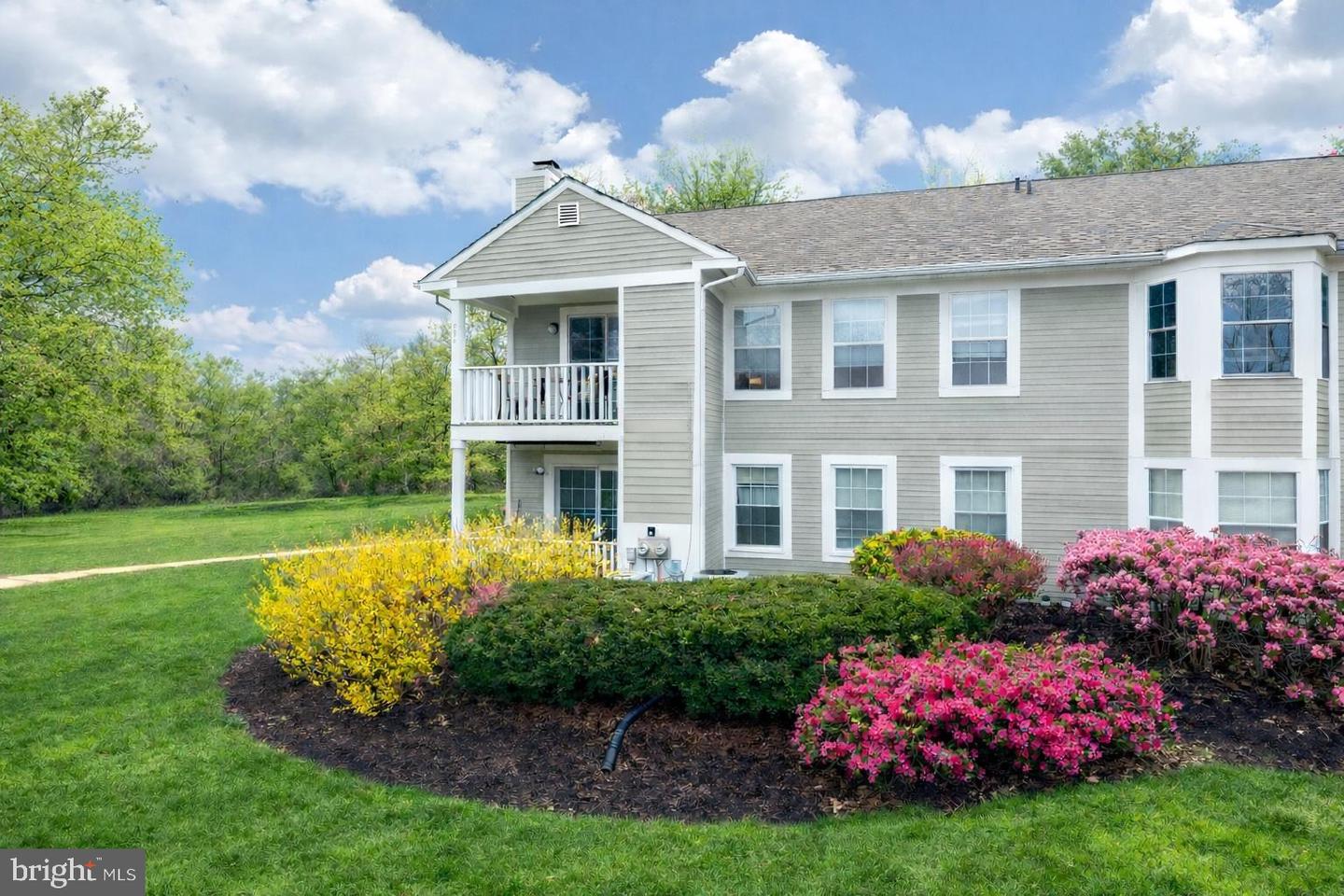 794 Scotch Way, West Chester