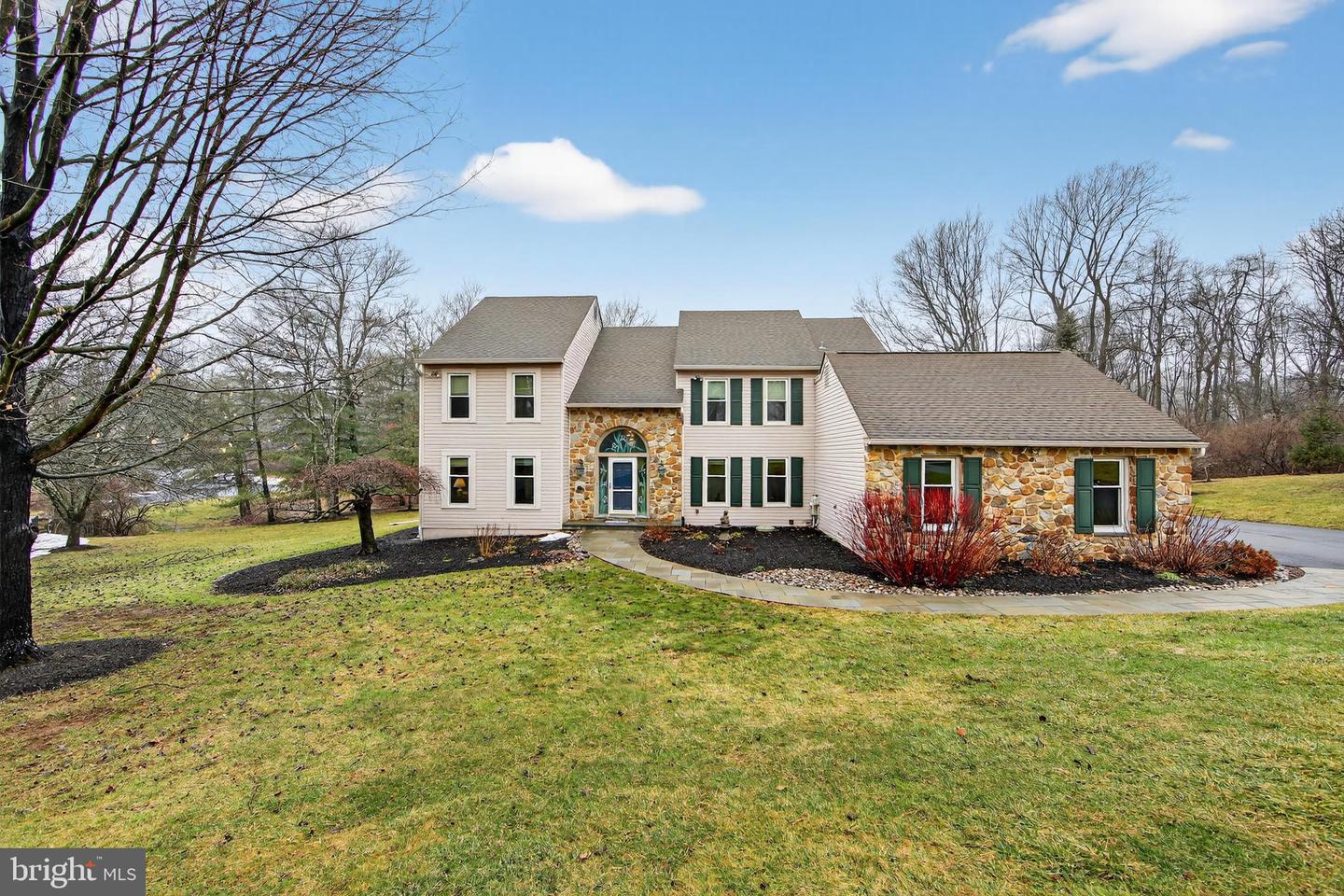1533 Glenmont Lane, West Chester