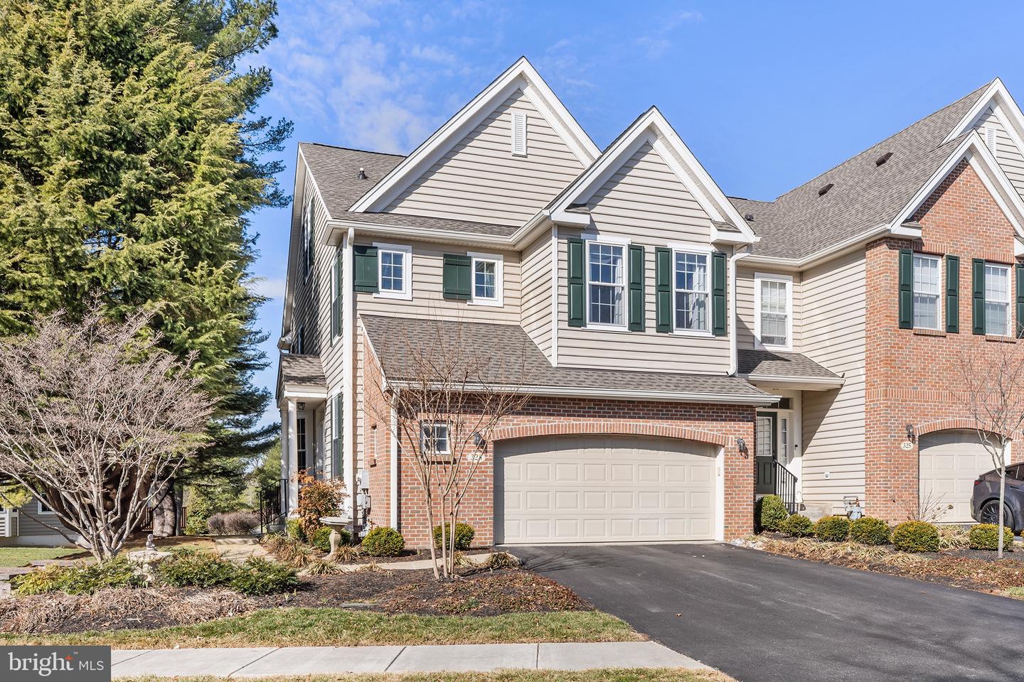323 Cherry Lane, Kennett Square