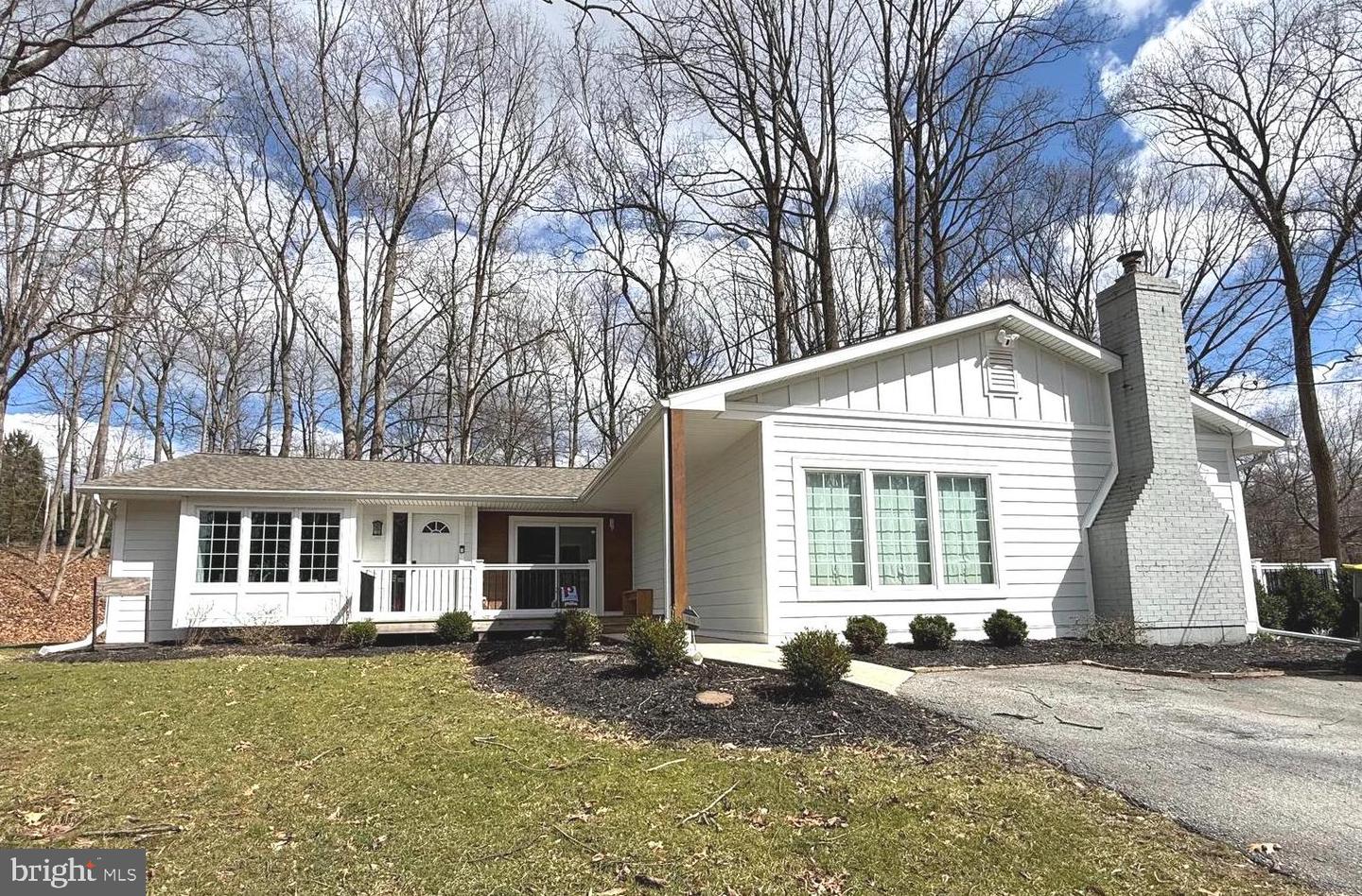 1185 Woodward Drive, West Chester