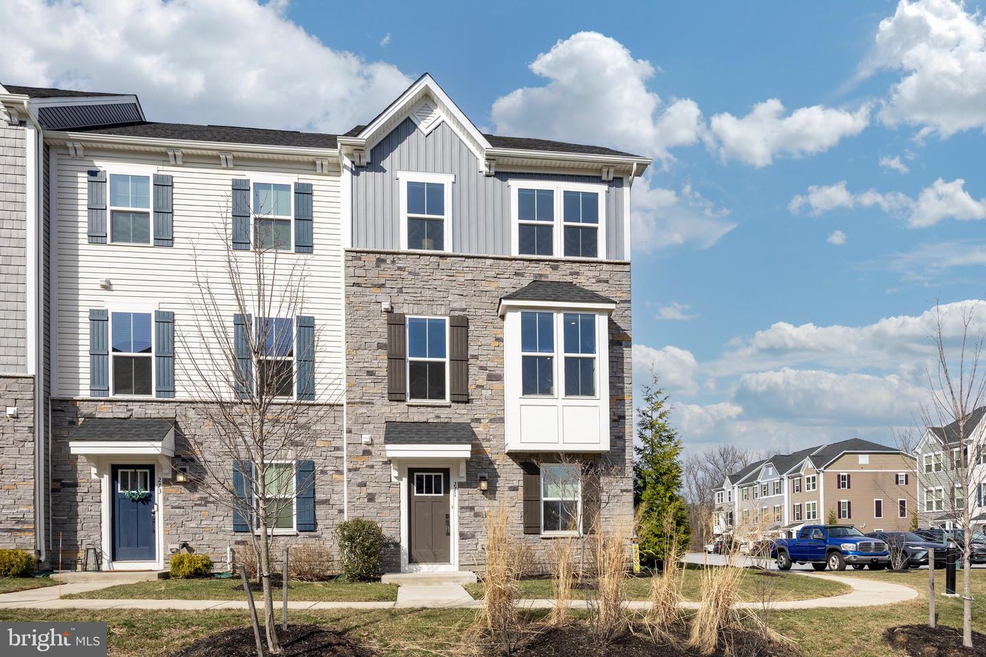 271 Sugar Maple Square, Downingtown