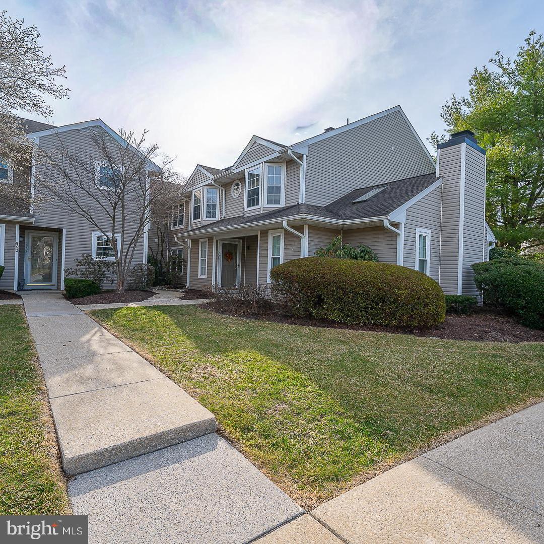 560 Astor Square #6, West Chester