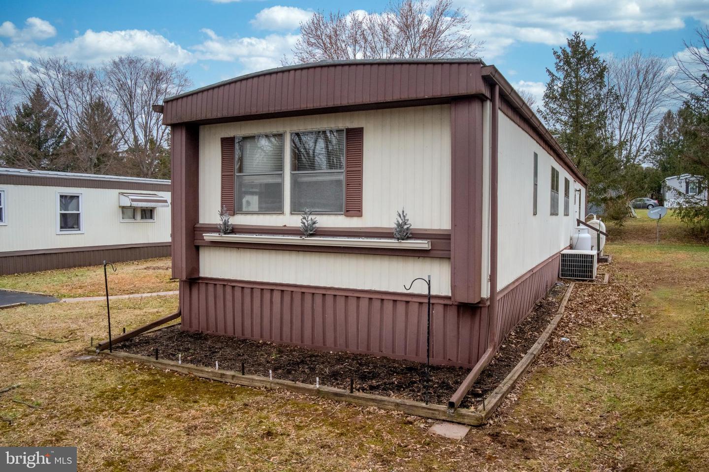 9 Oak Drive, Spring City
