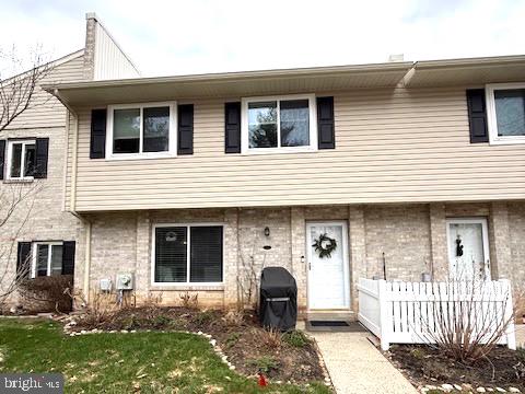 111 Village Walk, Exton