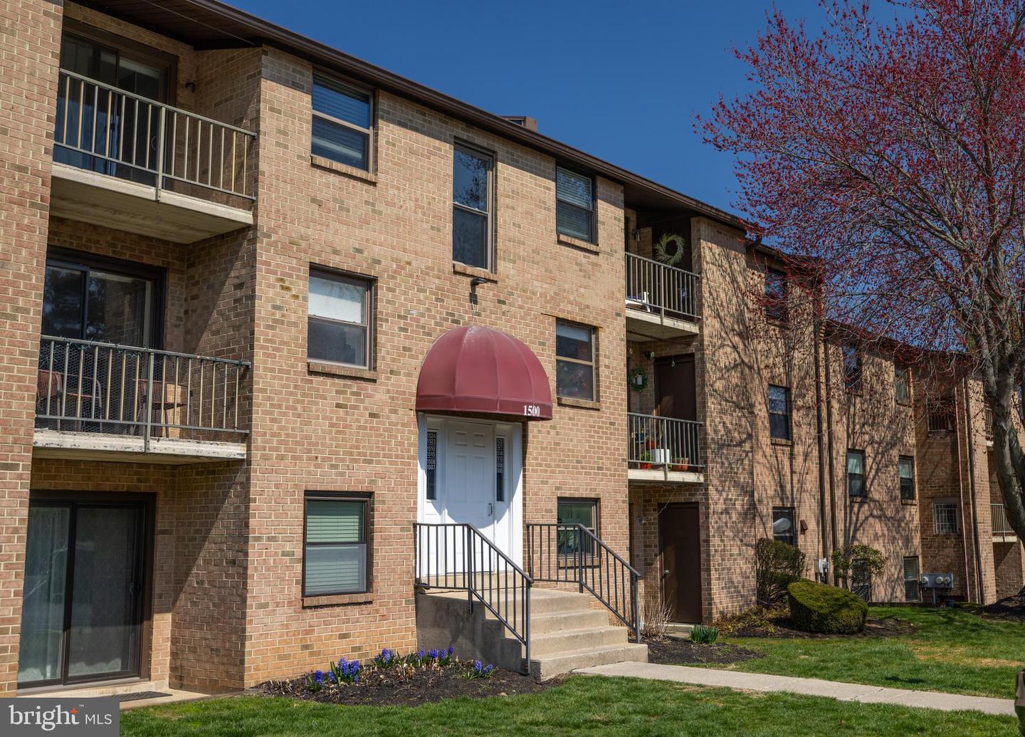 1516 Valley Drive #1516, West Chester