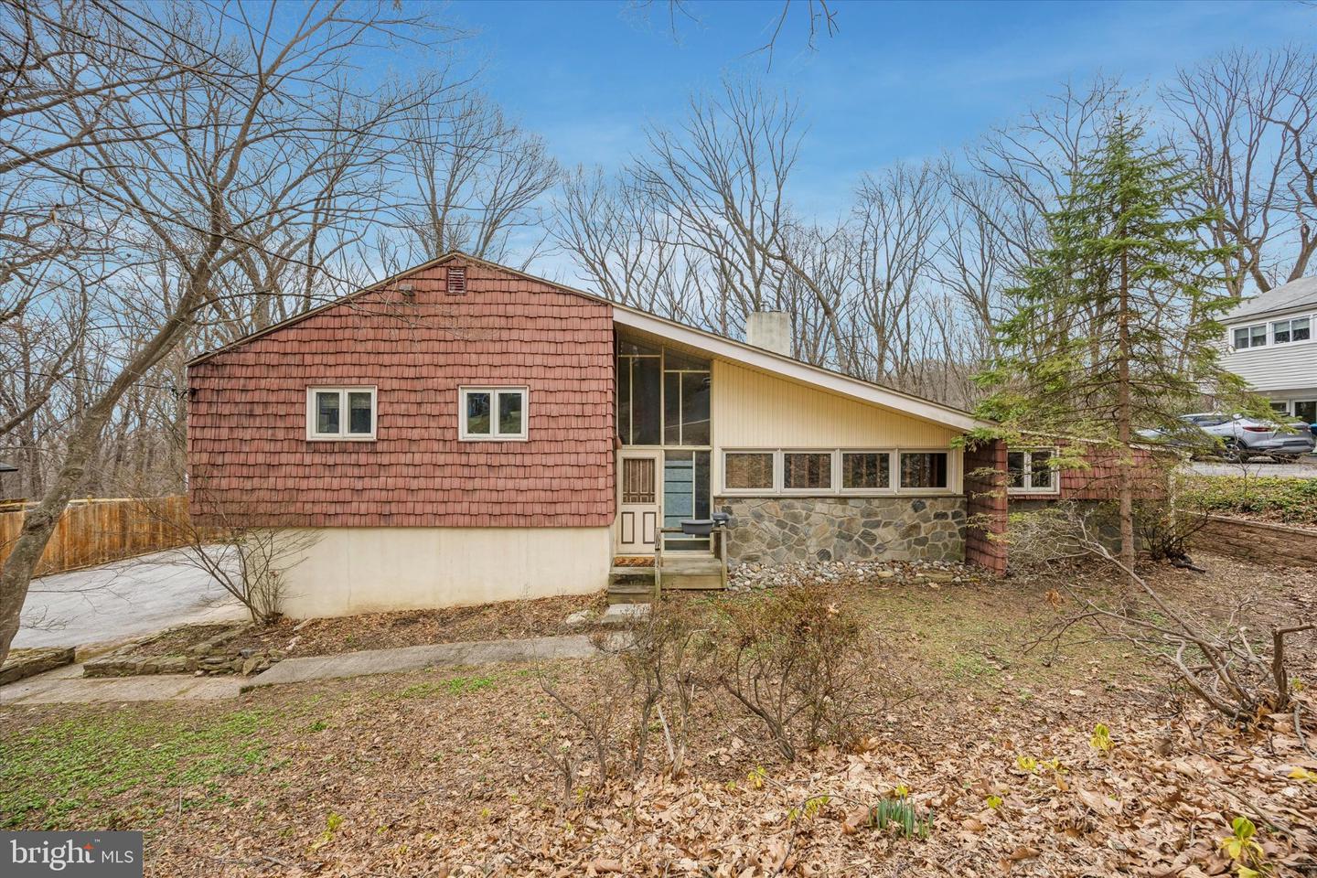 675 Trephanny, Wayne