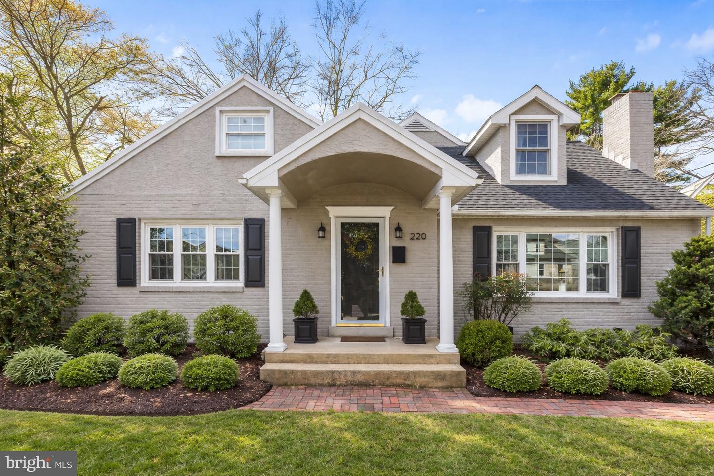 220 S Valley Forge Road, Devon
