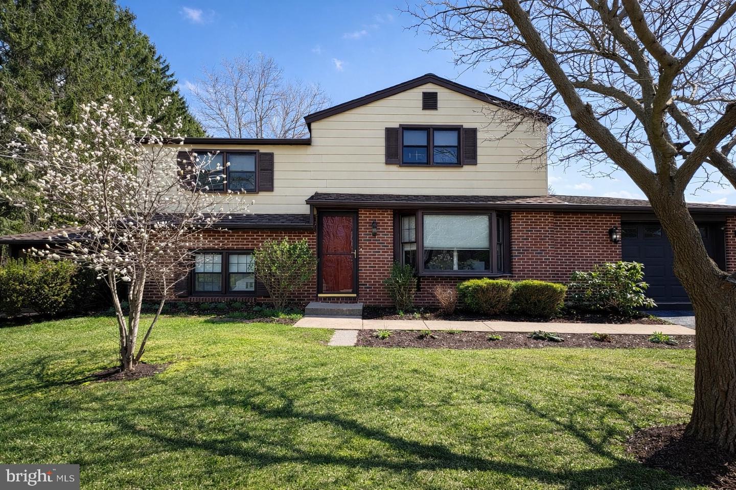 1426 Manorwood Drive, West Chester