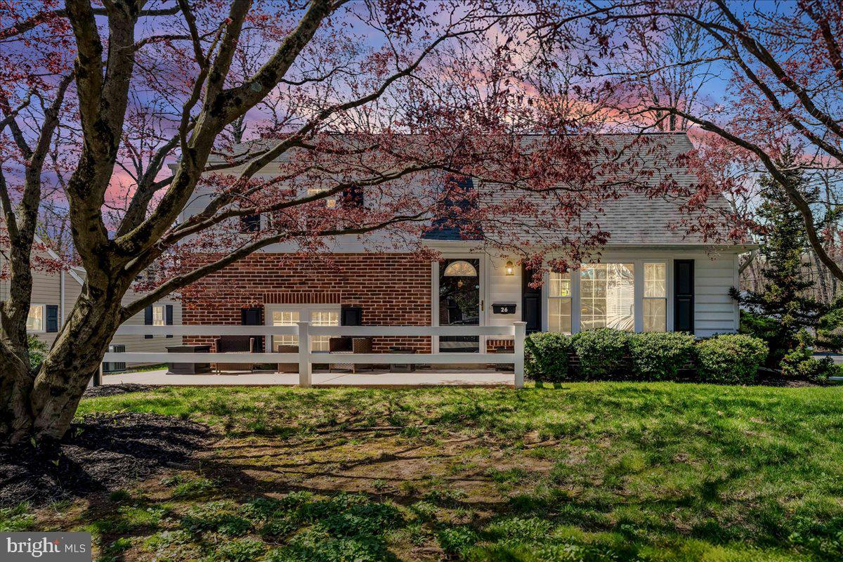 26 Greentree Lane, Malvern