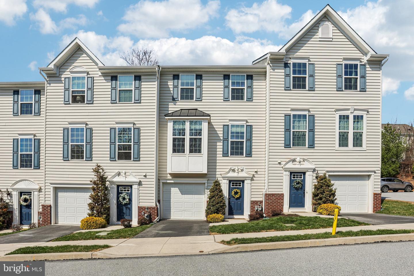 1206 Rollins Alley, Phoenixville