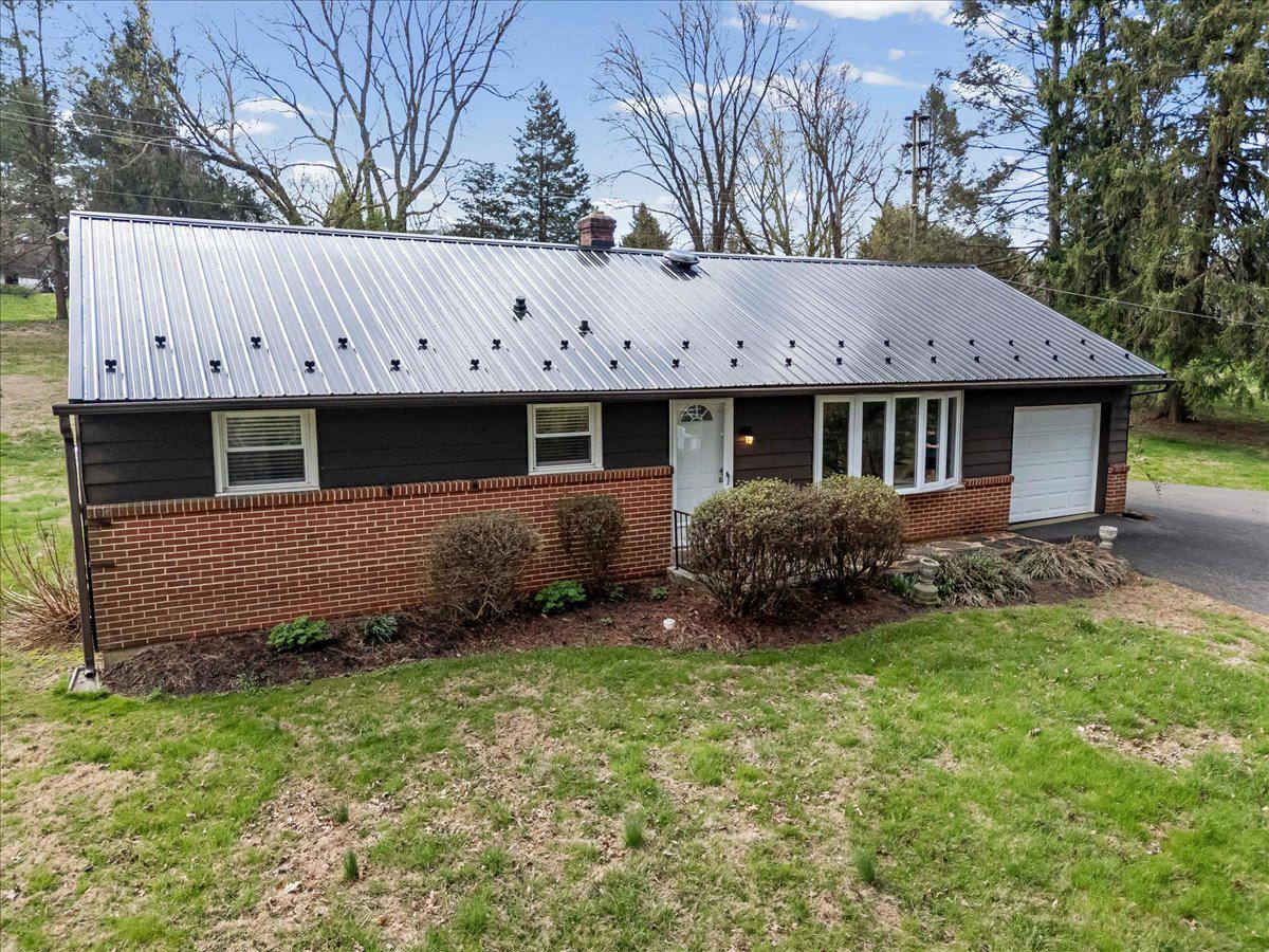 20 Holly Drive, West Grove