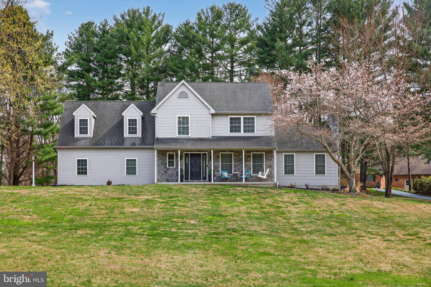 113 Rocky Glen Road