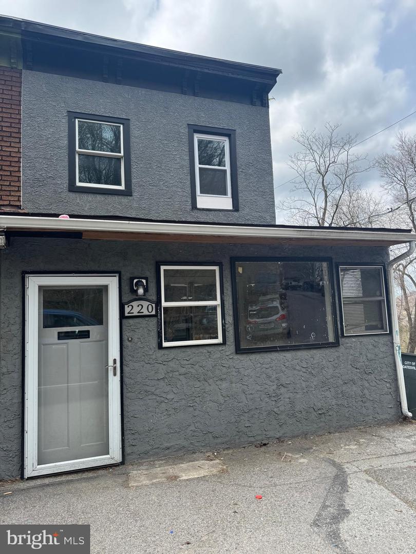 220 New Street
