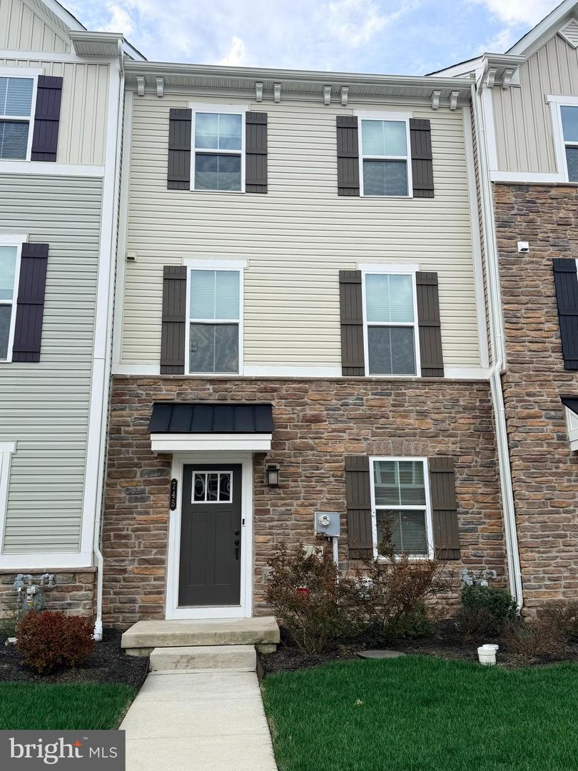 745 Quarry Road