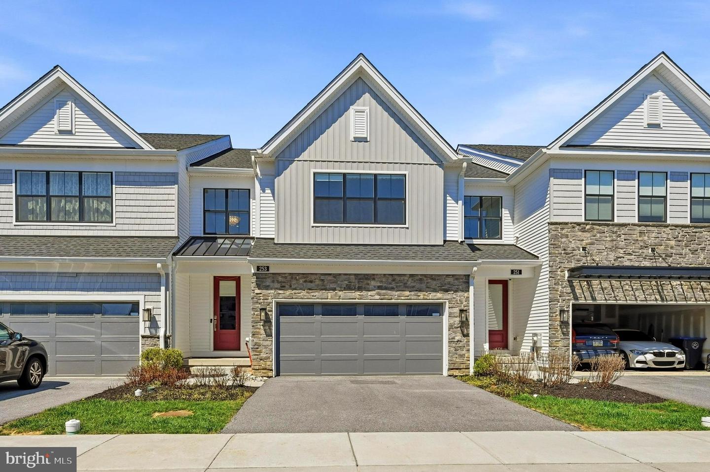253 Iris Lane, Chester Springs