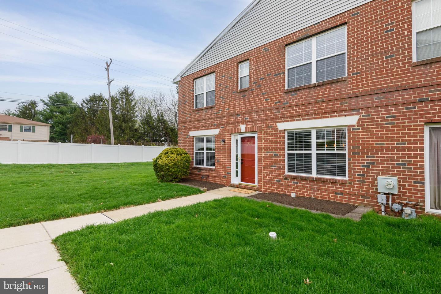 750 E Marshall Street #802, West Chester