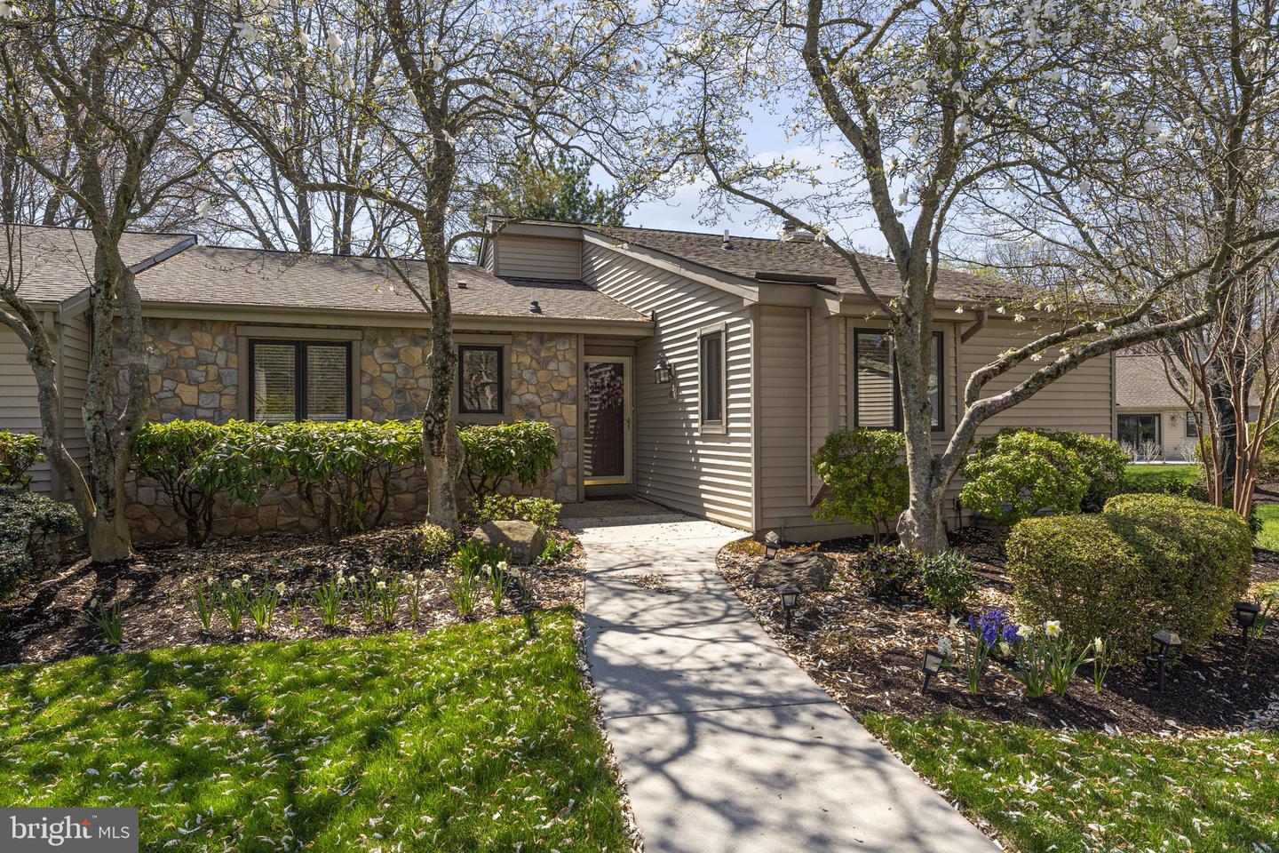 483 Eaton Way, West Chester