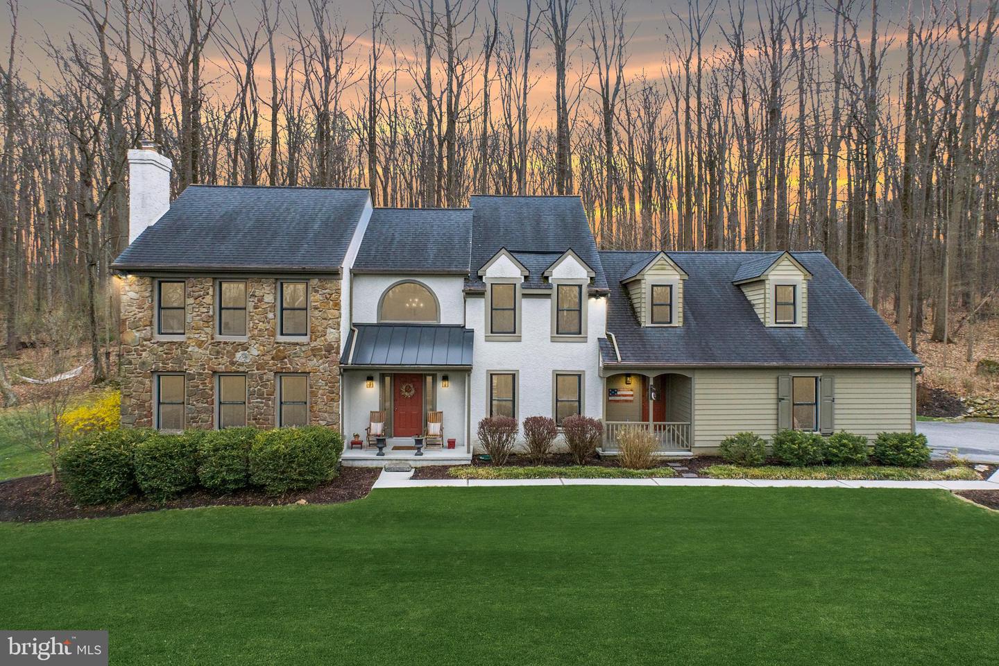 32 Mcleod Pond Road, Glenmoore