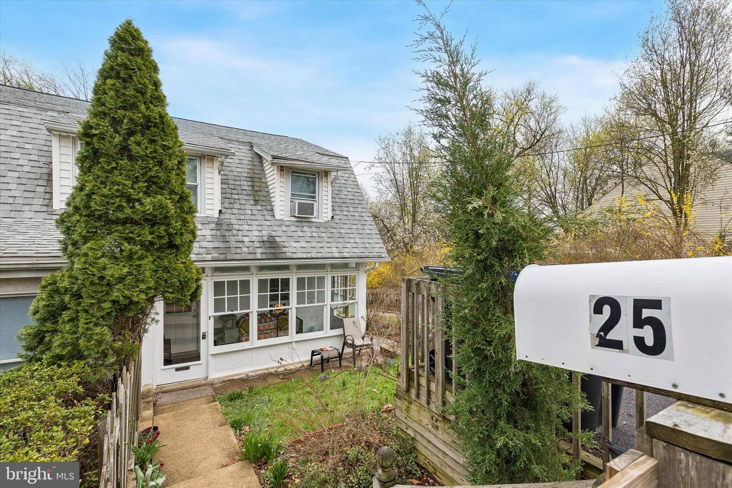 25 Woodbine Avenue, Paoli