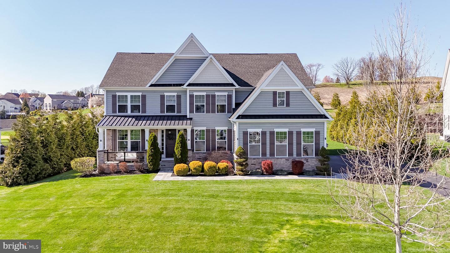 1524 Silverbark Lane, West Chester