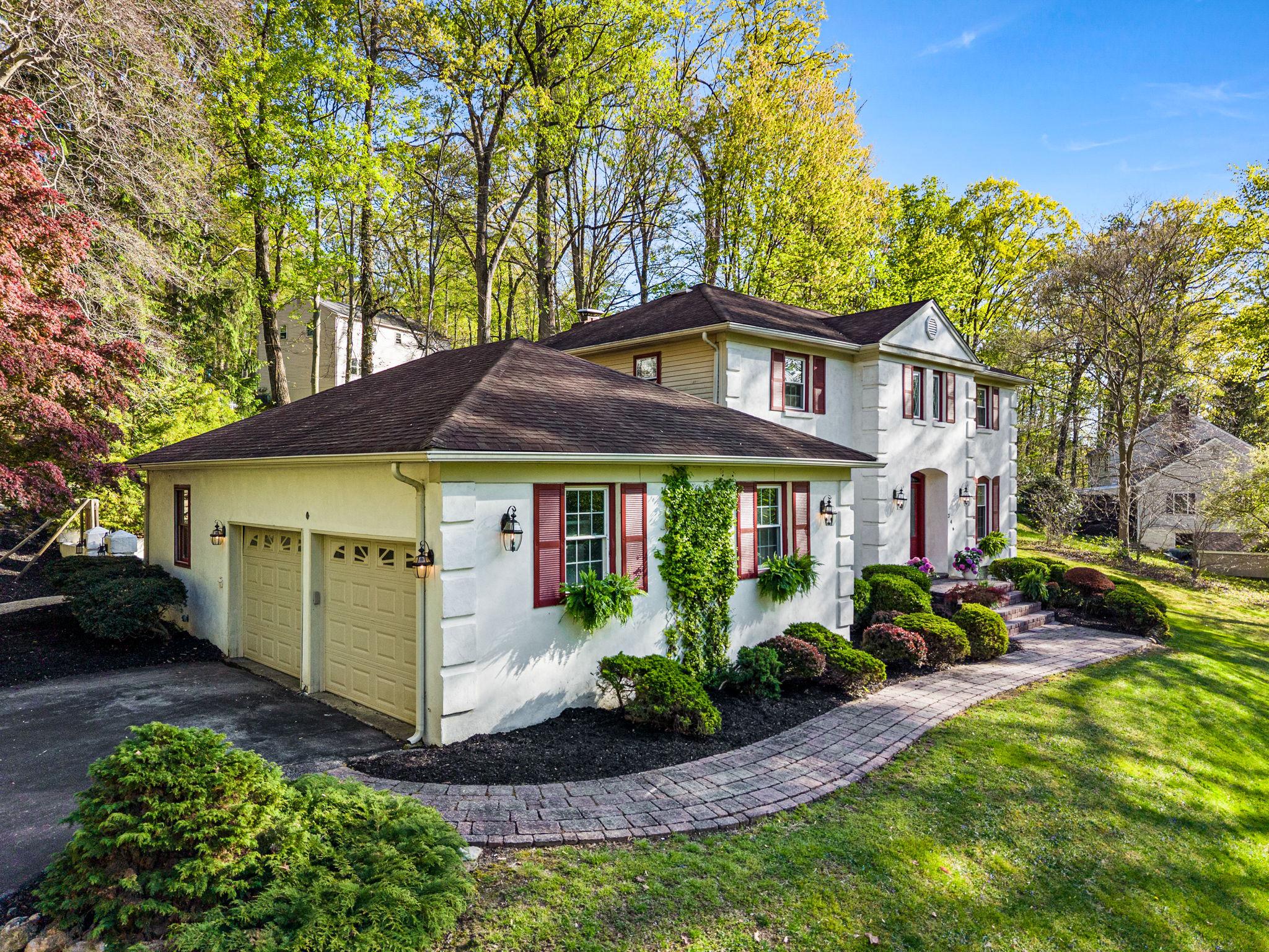 346 N Woodmont Drive, Downingtown