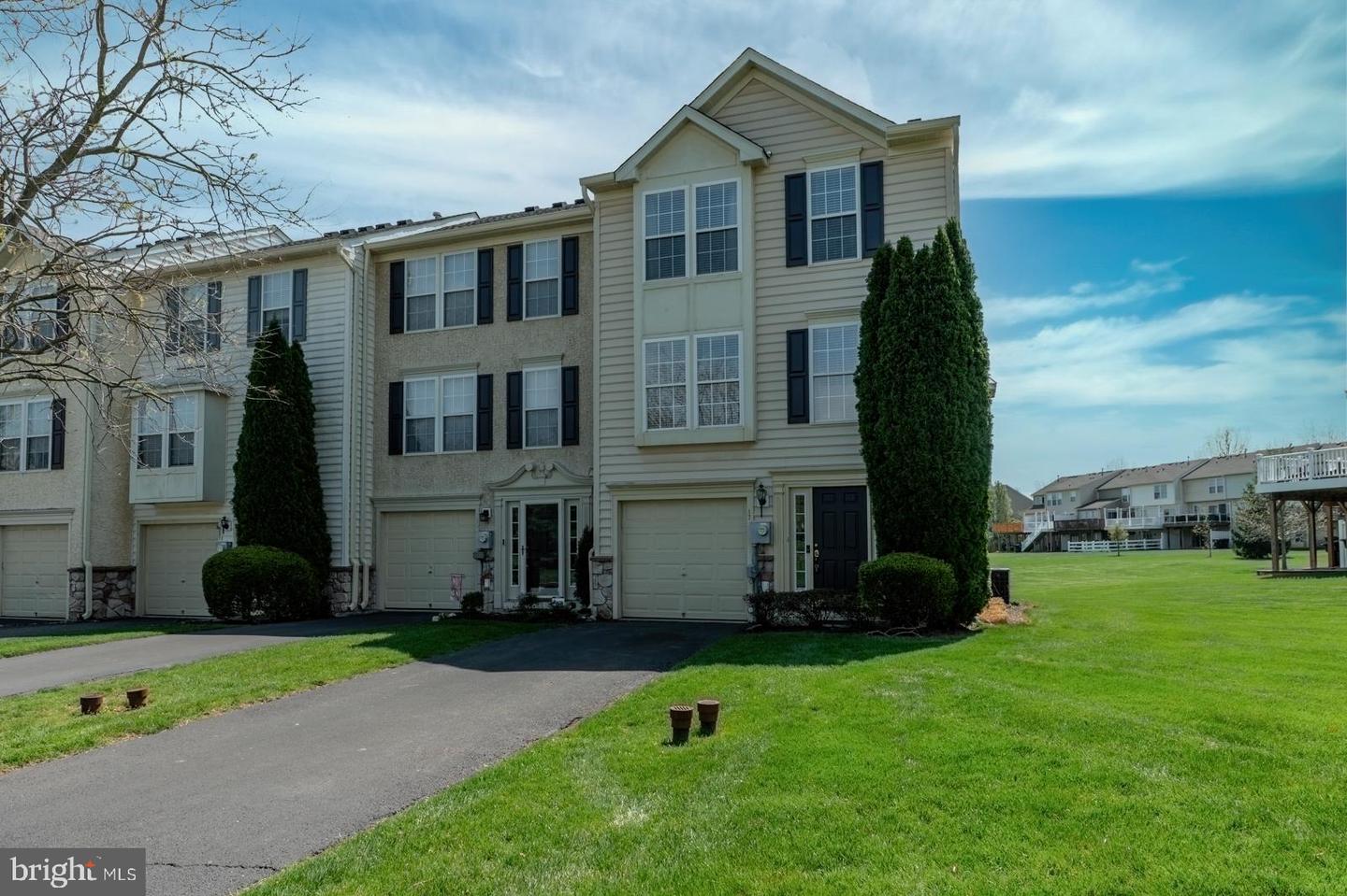 17 Dare Lane, Pottstown