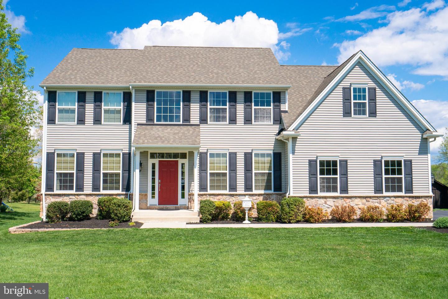 605 Clarks Lane, West Chester