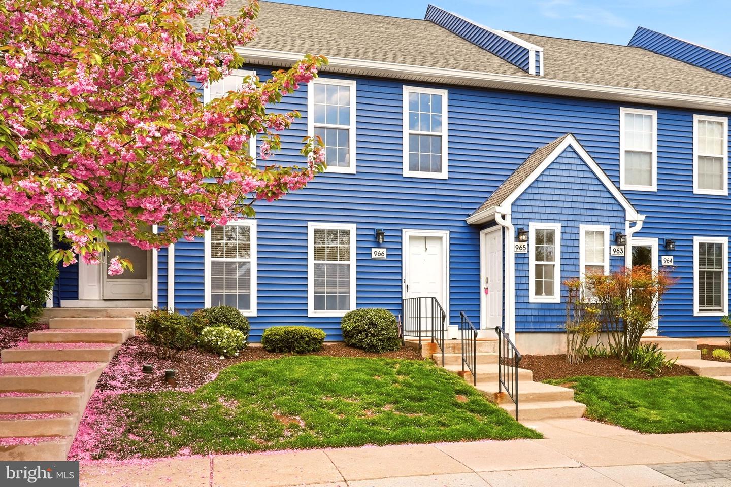 965 Roundhouse Court, West Chester